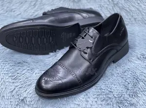Men’S Super Classic Black Clarks Oxford Gentle Leather Shoes