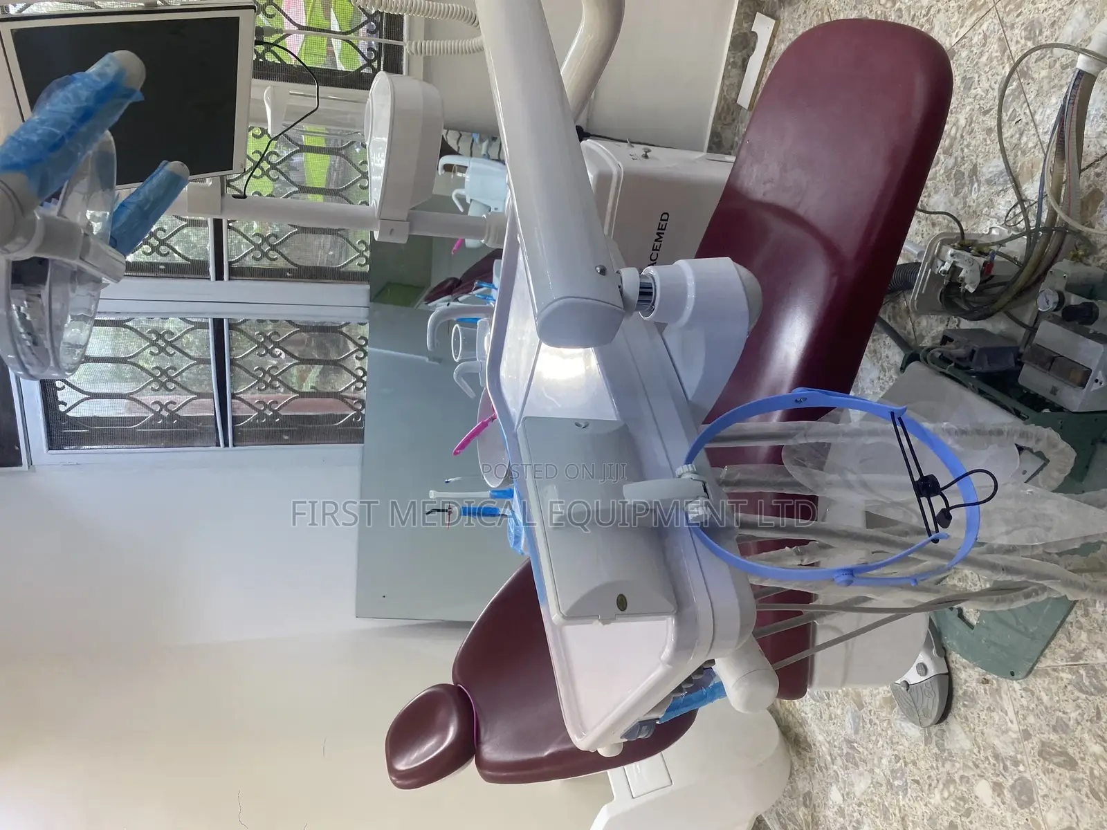 Large and Durable Dental Chairs