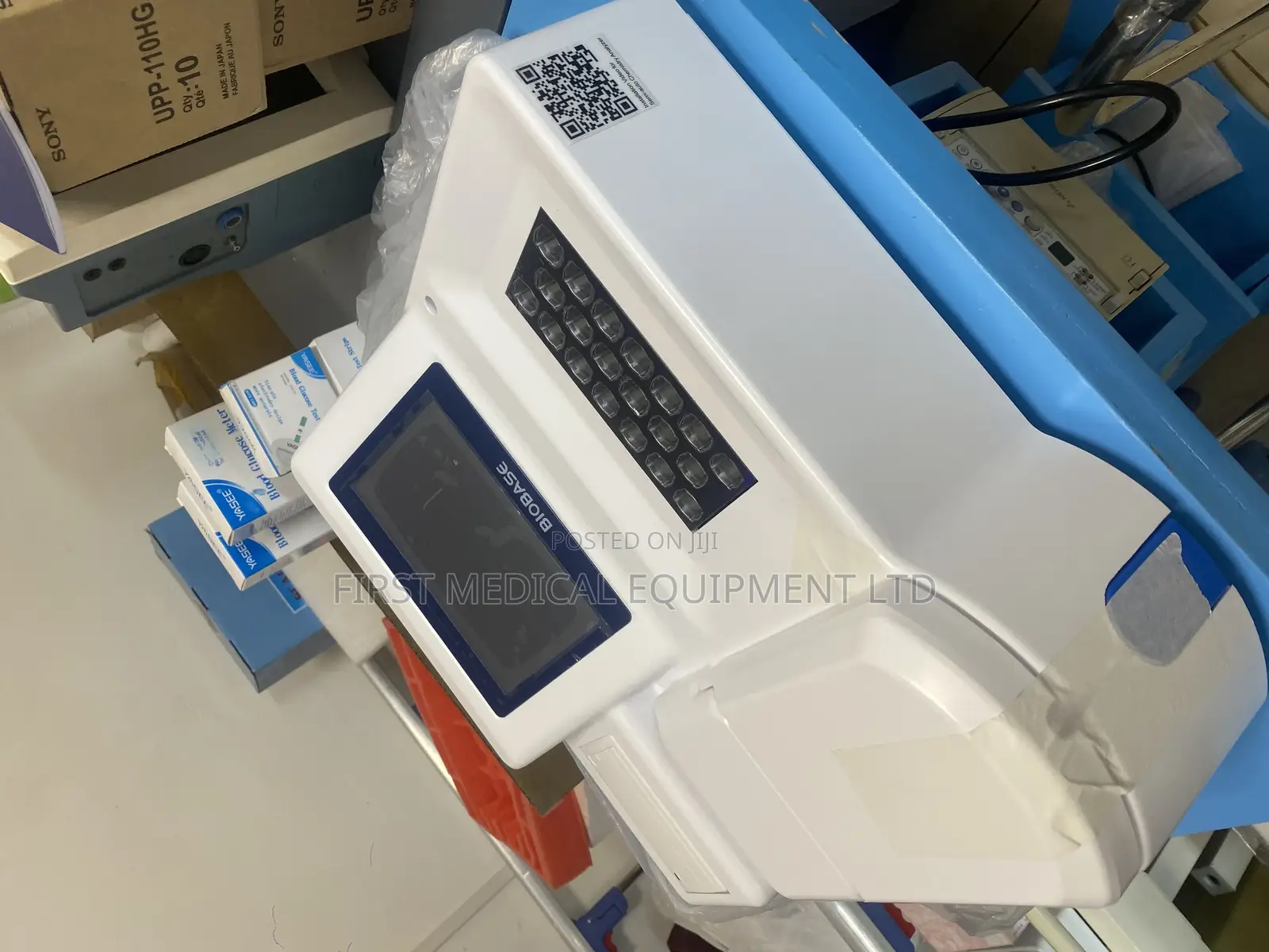 Semi Automated Chemistry Analyser