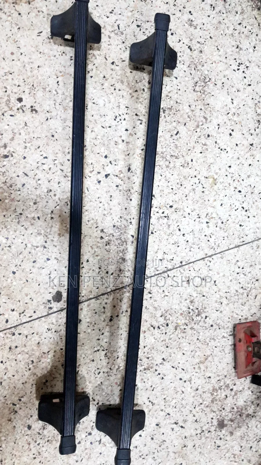 Universal Roof Bars for All Cars