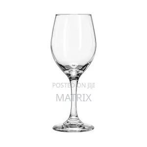 6 Pieces of Big Wine Glasses - Transparent