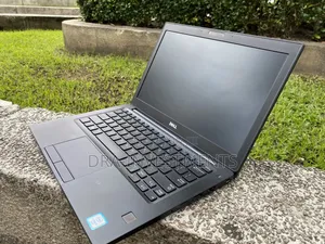 Laptop Dell Latitude 12 7280 8GB Intel Core I7 SSD 256GB