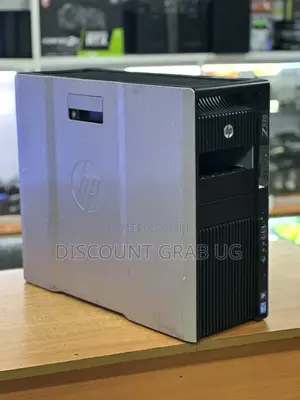Desktop Computer HP Z820 32GB Intel Xeon HDD+SSD 512GB