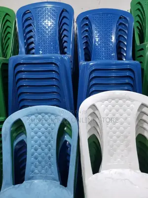 Armless Plastic Chairs