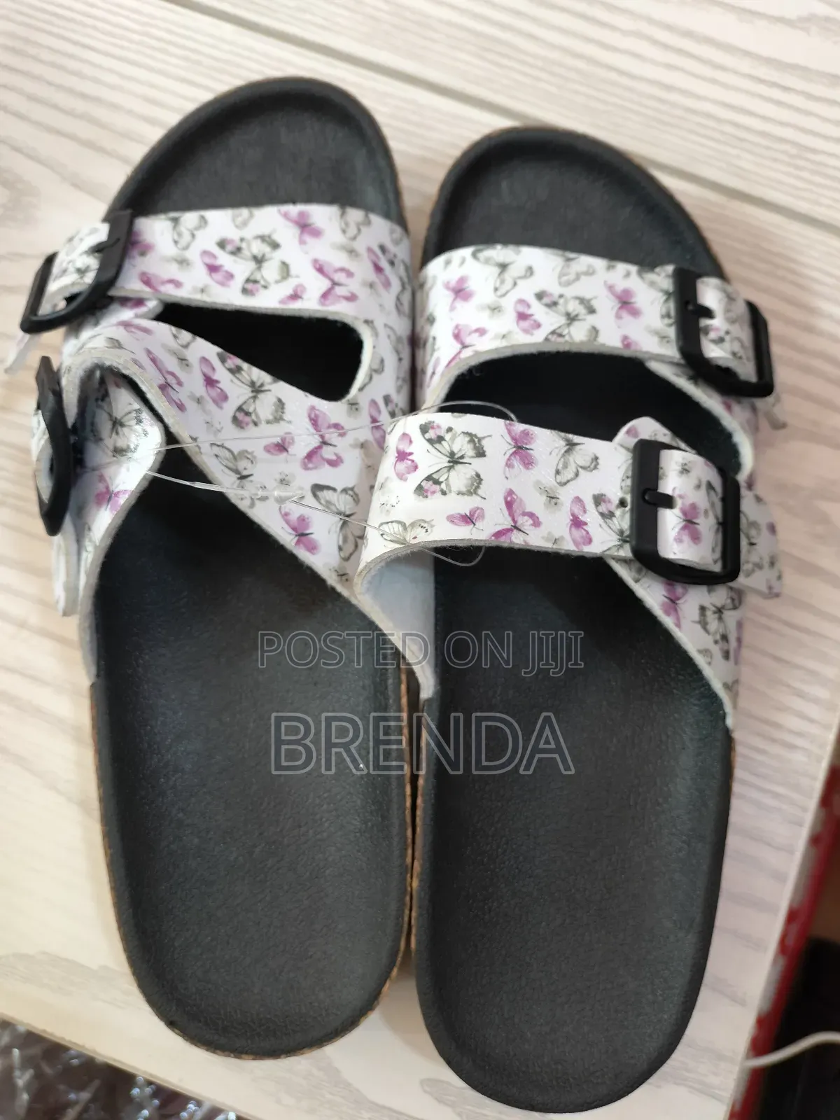 Brand New Strong Ladies Shoes Size 39