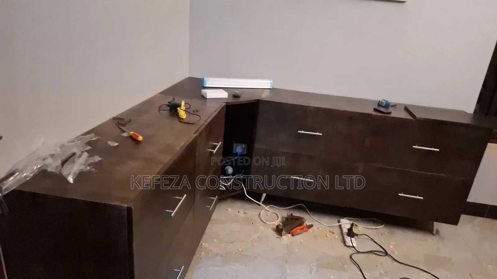 Corner Drawer Closet Customised