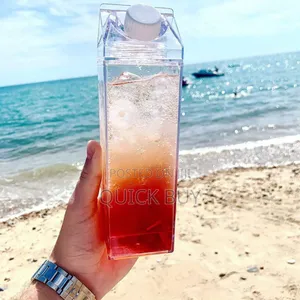 Luxurious-Look Drink Bottle