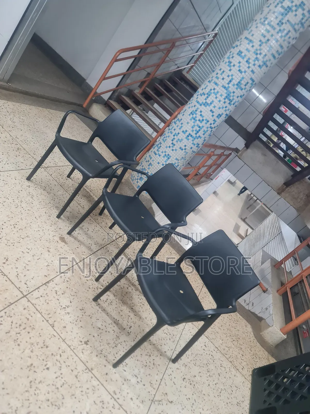 Blacken Plastic Chairs Plastic Chairs