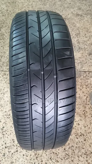 215/60r17 Toyo Very Good Condition Used