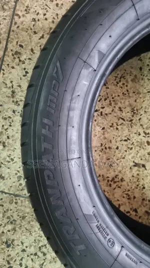 215/60r17 Toyo Very Good Condition Used