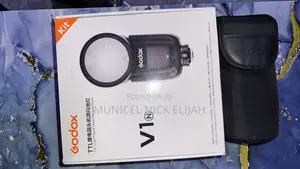 Godox V1 Flash With Round Head for Nikon