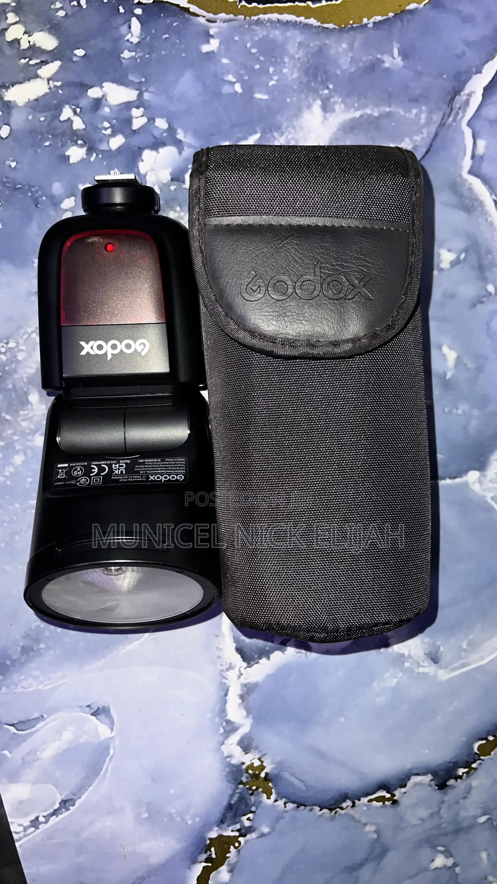 Godox V1 Flash With Round Head for Nikon