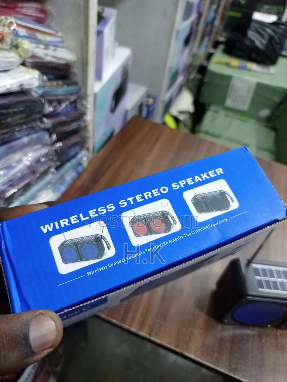 at F Hf-F60 Wireless Speaker.