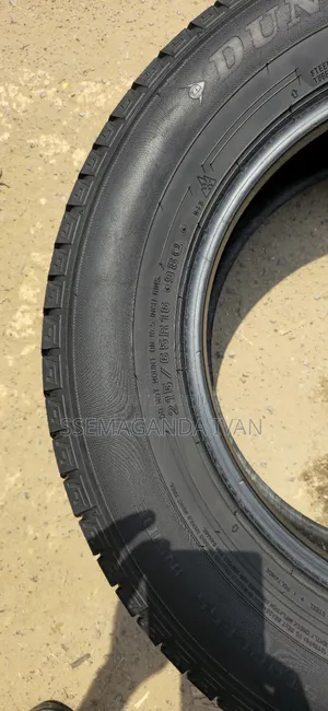 215/65r16 Good Used Tyres in Dunlop Brand