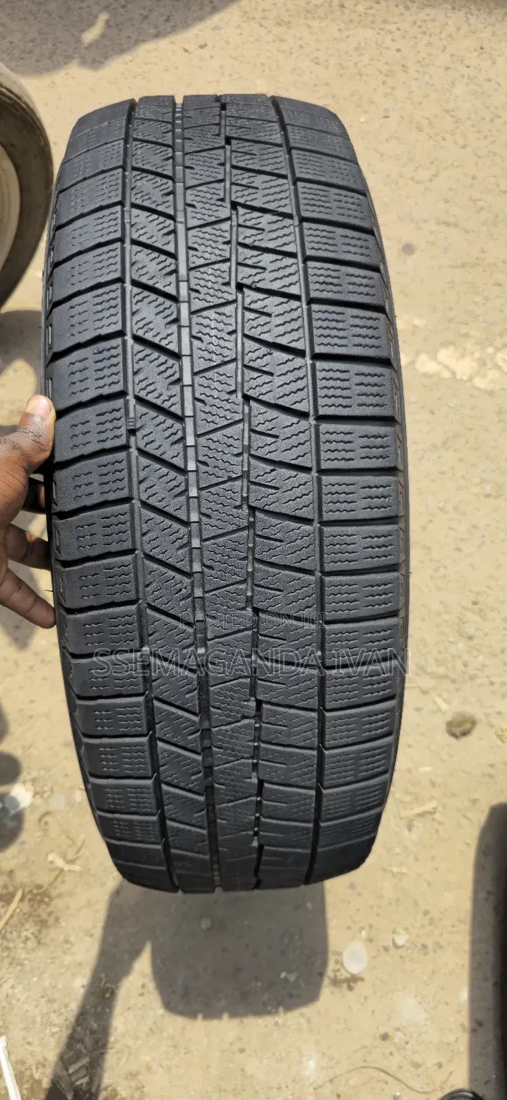 215/65r16 Good Used Tyres in Dunlop Brand