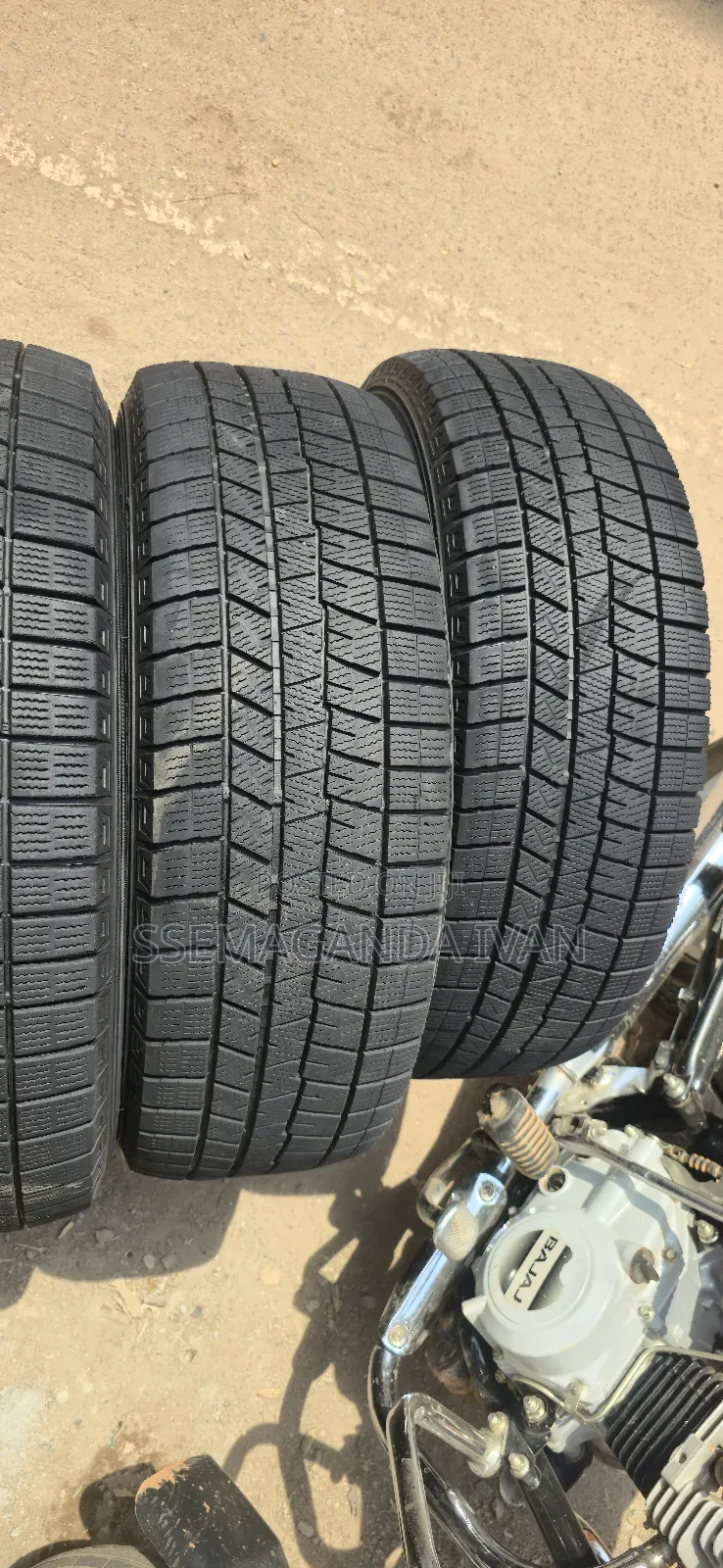 215/65r16 Good Used Tyres in Dunlop Brand