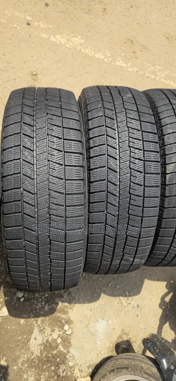 215/65r16 Good Used Tyres in Dunlop Brand