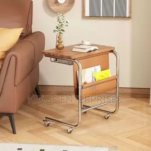 C-Shaped End/Side Table
