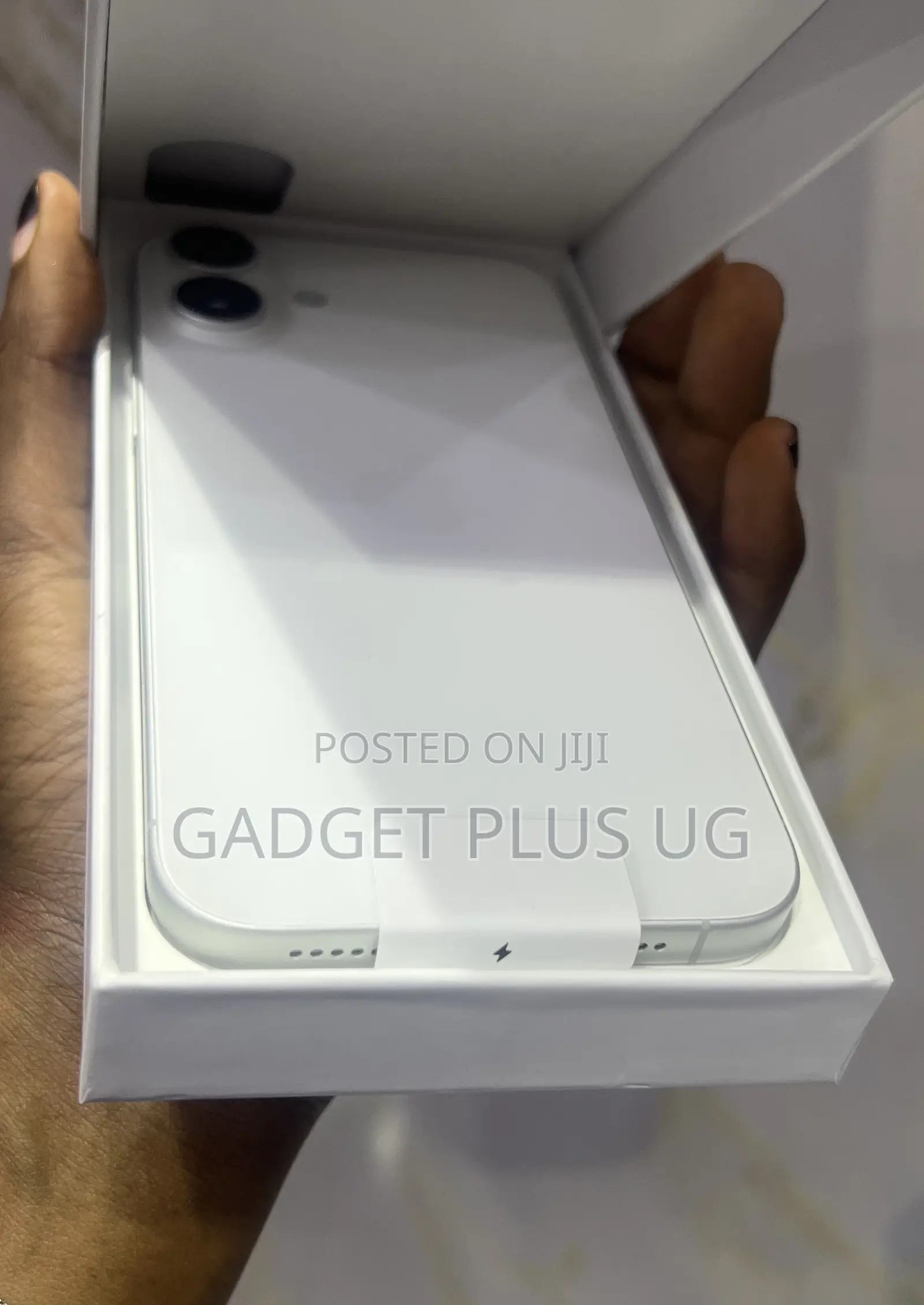 New Apple iPhone 16 Plus 256 GB White