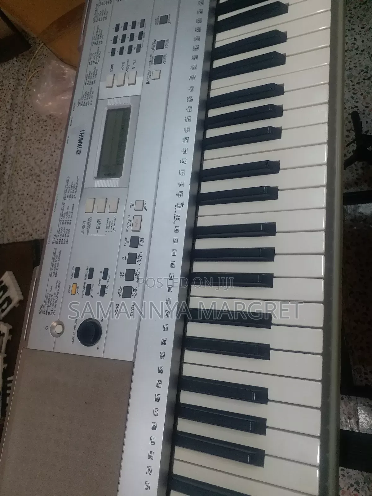 Yamaha Keyboard