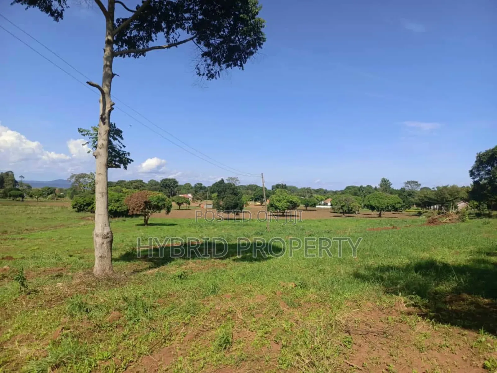 5acres Of Prime Land For Sale At Bwerenga~Kawuku Lake Touch.