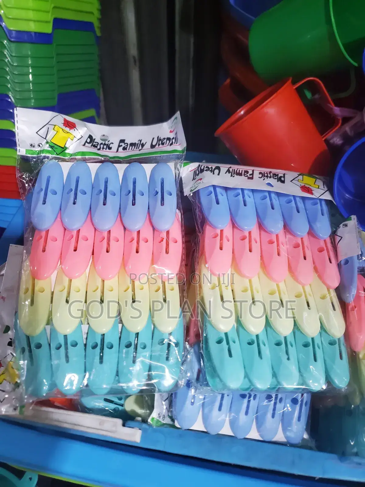 Plastic Pegs for Holding Clothes 40pcs