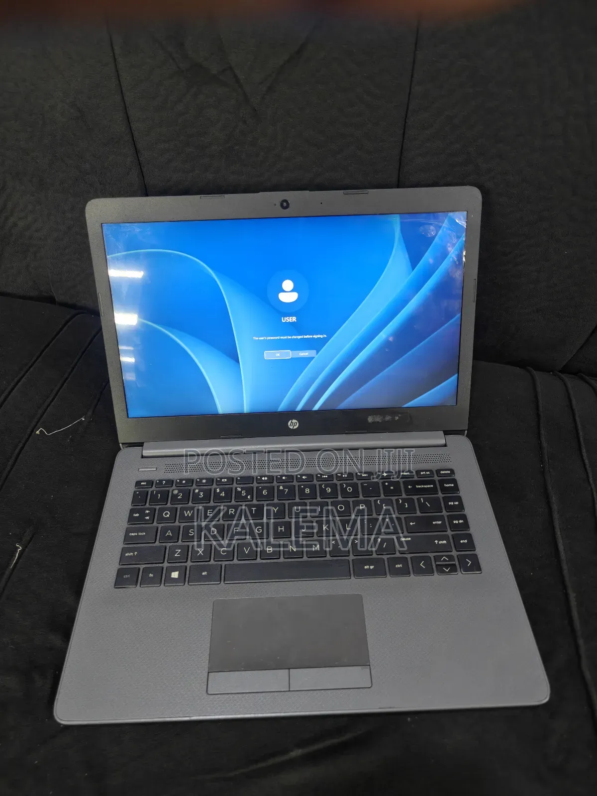 Laptop HP 240 G8 4GB Intel Core I3 HDD+SSD 500GB