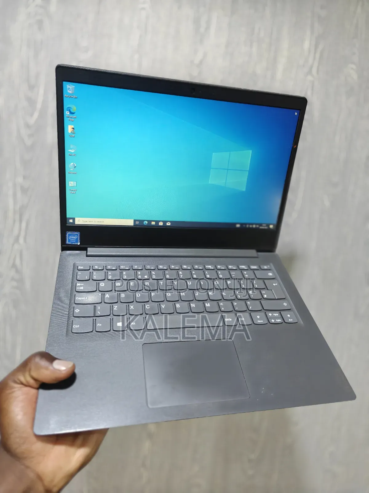 Laptop Lenovo IdeaPad 110 4GB Intel Celeron HDD+SSD 500GB