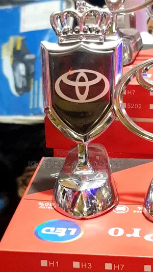 All Toyota Car Bonnet Logos