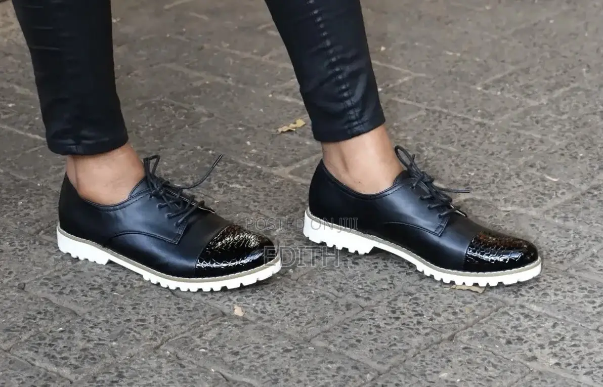 Ladies Brogues Shoes