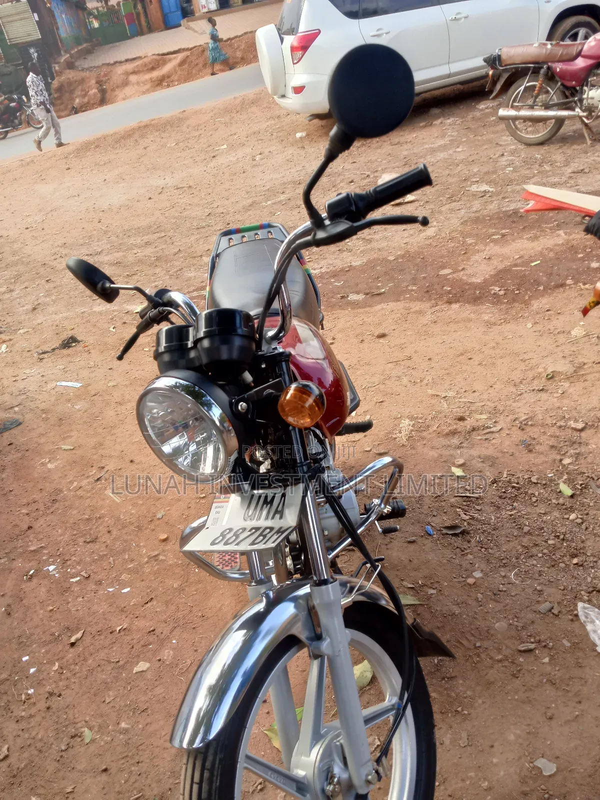 Bajaj Boxer 100 2025 Red