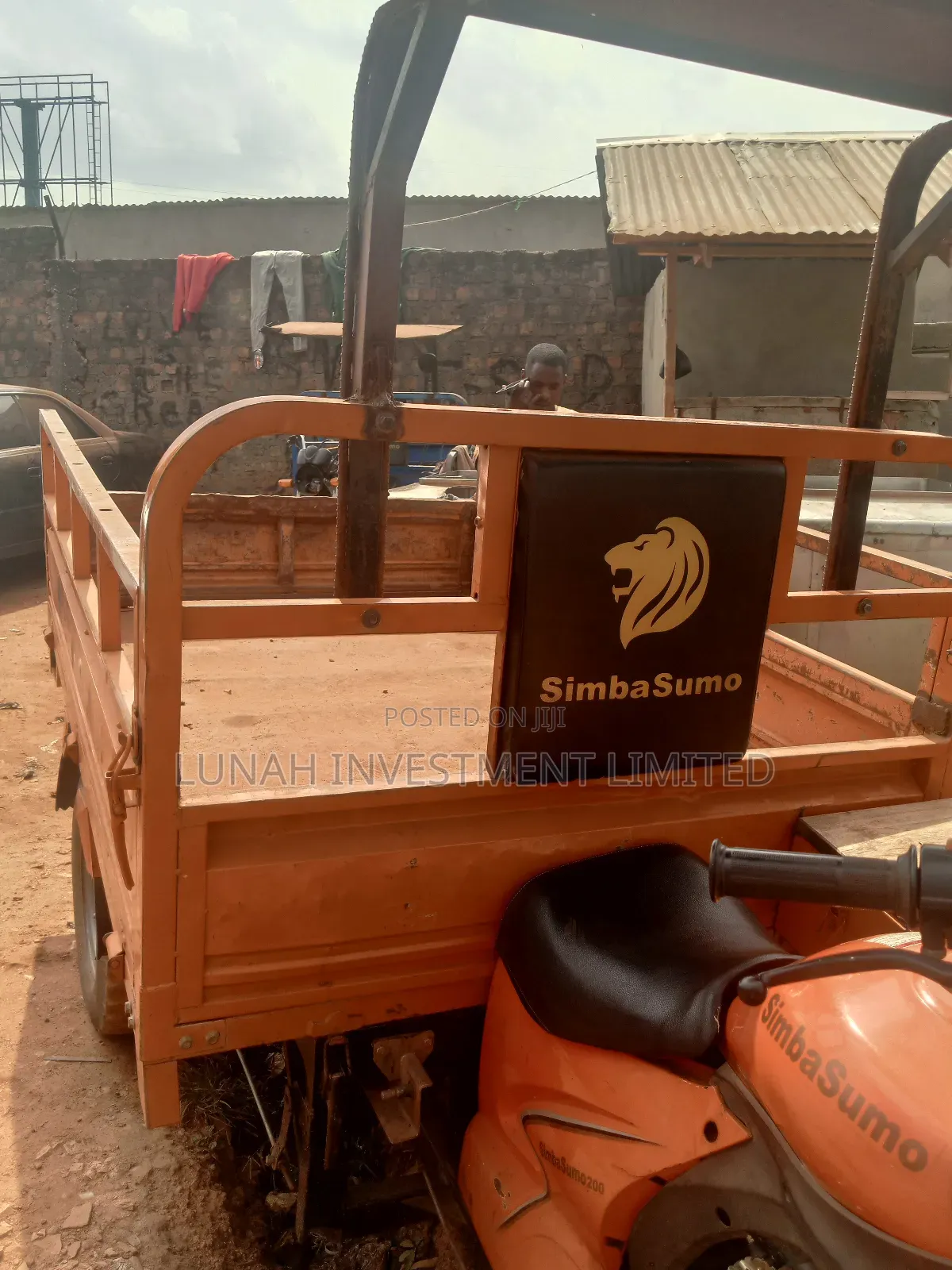 Tricycle Ihemas 2025 Orange