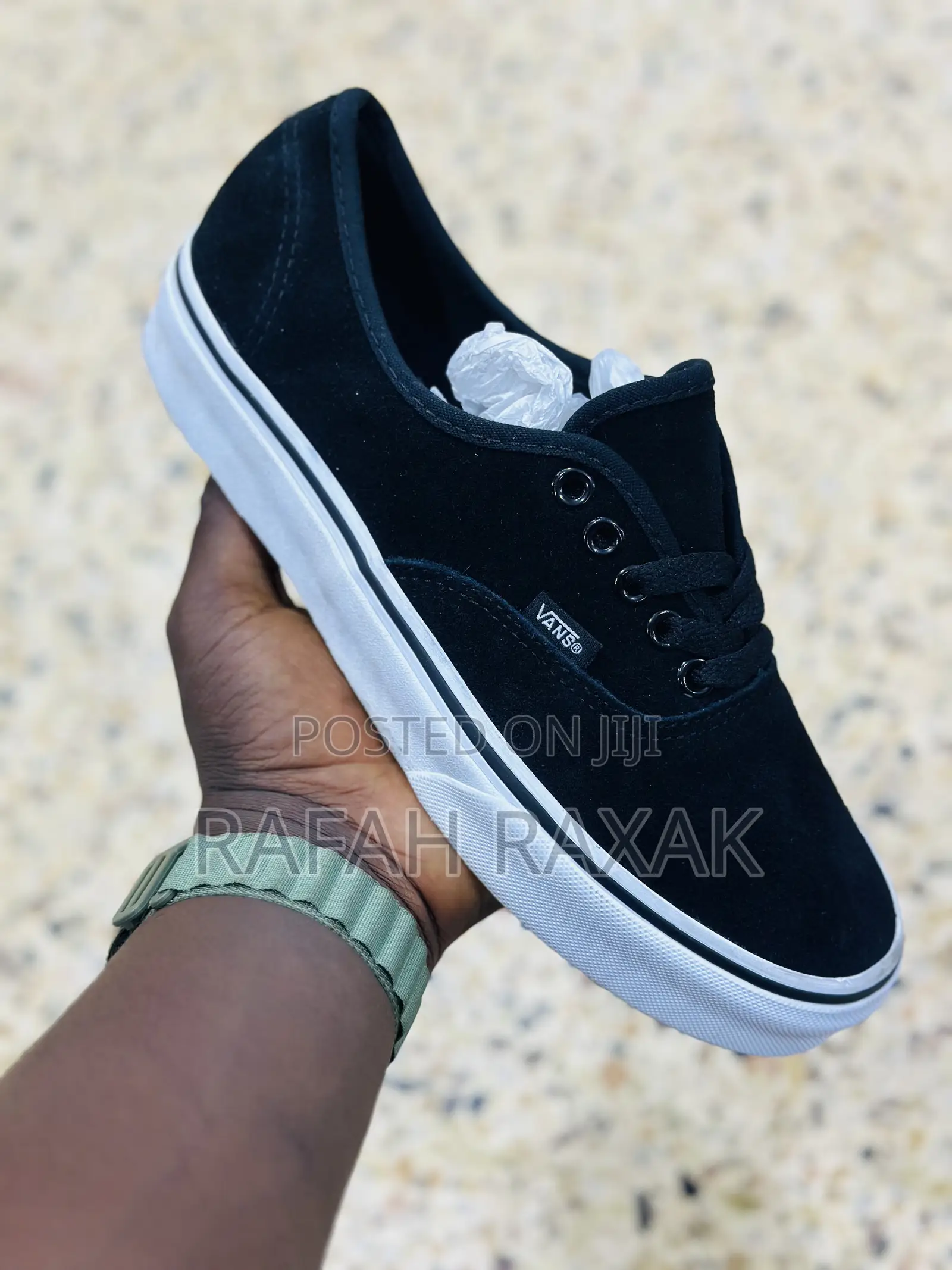 Original Black/White Suede Vans Off The Wall Sneakers