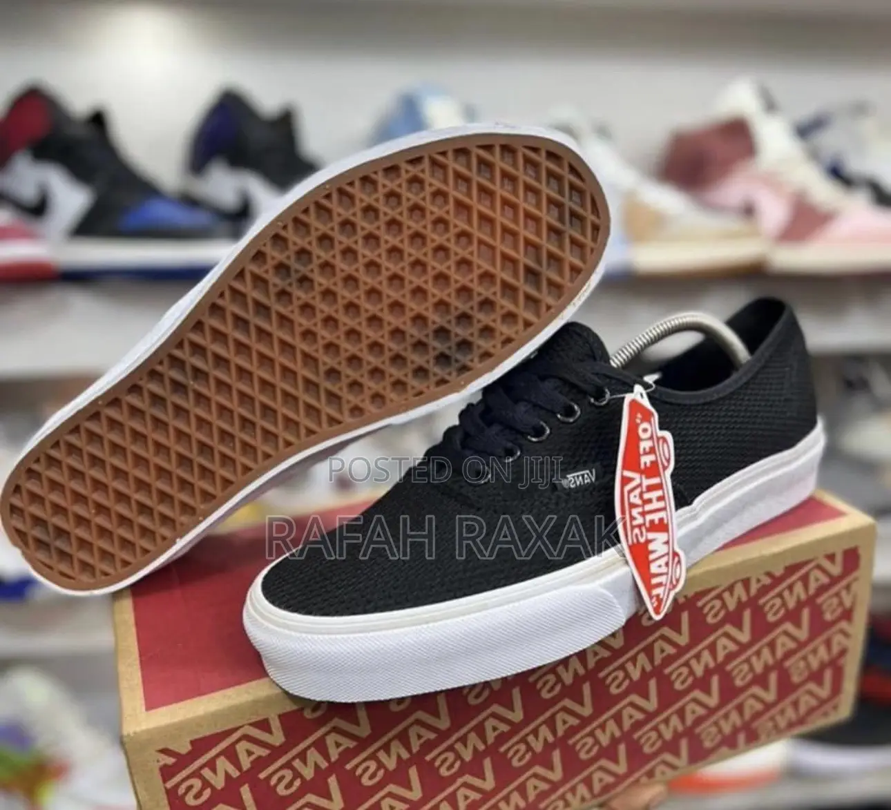 Original Black/White Vans Off The Wall Sneakers