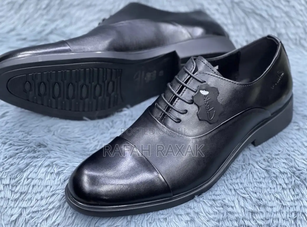 Men’S Classic Black Clarks Oxford Gentle Leather Shoes
