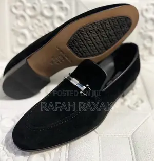 Men’S Super Classic Black Suede Loafers