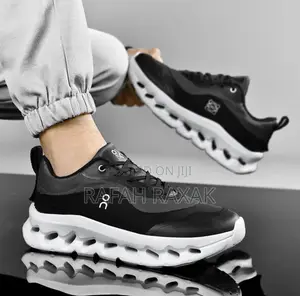Men’S Classic Breathable Leowe X On Cloudtilt Running Shoes