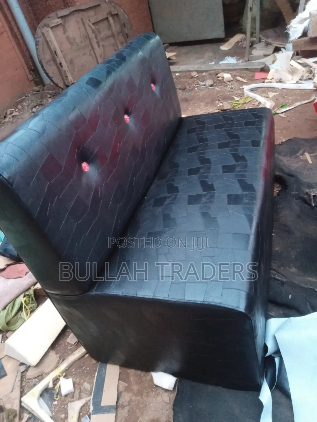 Saloon Waiting Chairs 3 Seater Good Leather