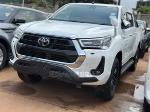 Toyota Hilux 2.4 Diesel 2020 White