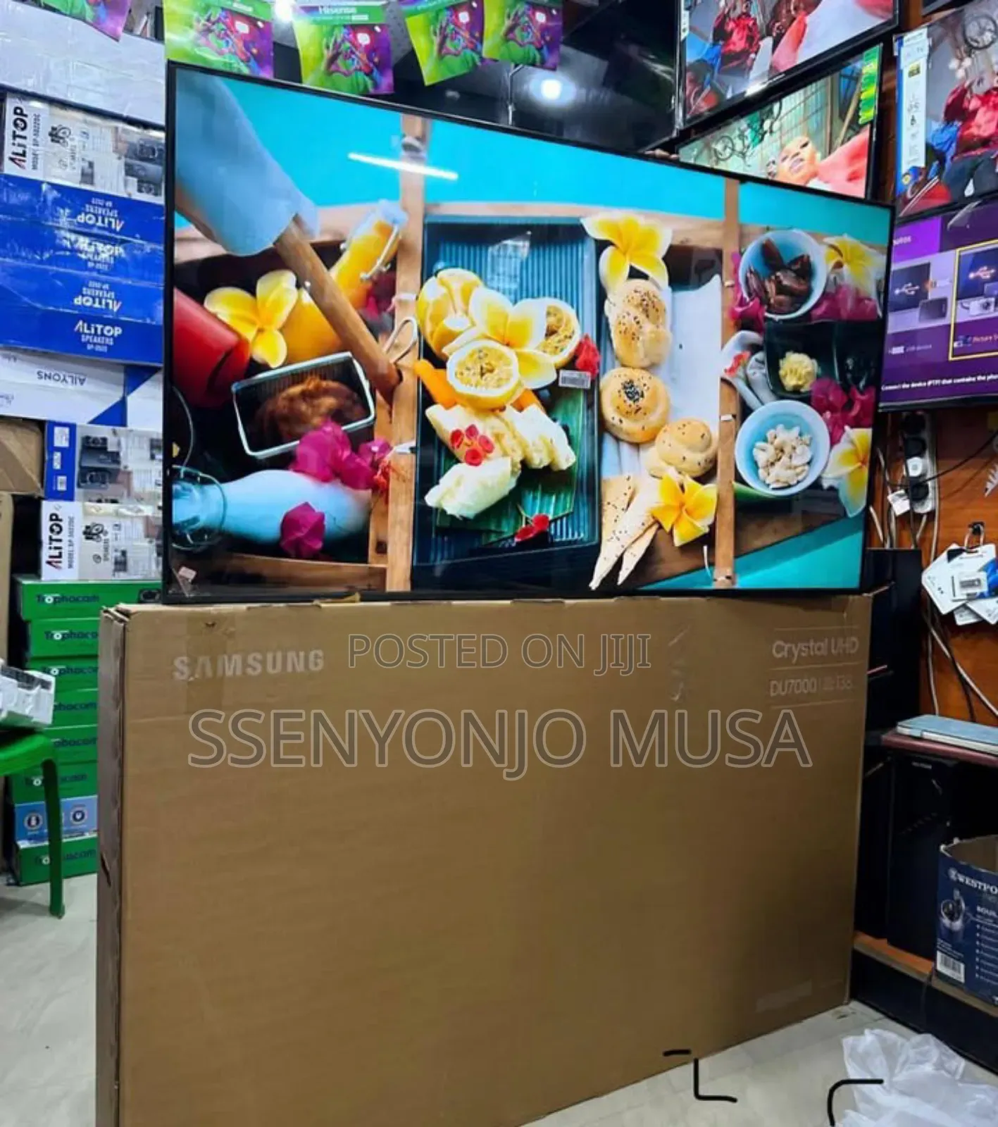 Samsung 50" Crystal Uhd Smart Tv Du7000 With 3-Side -