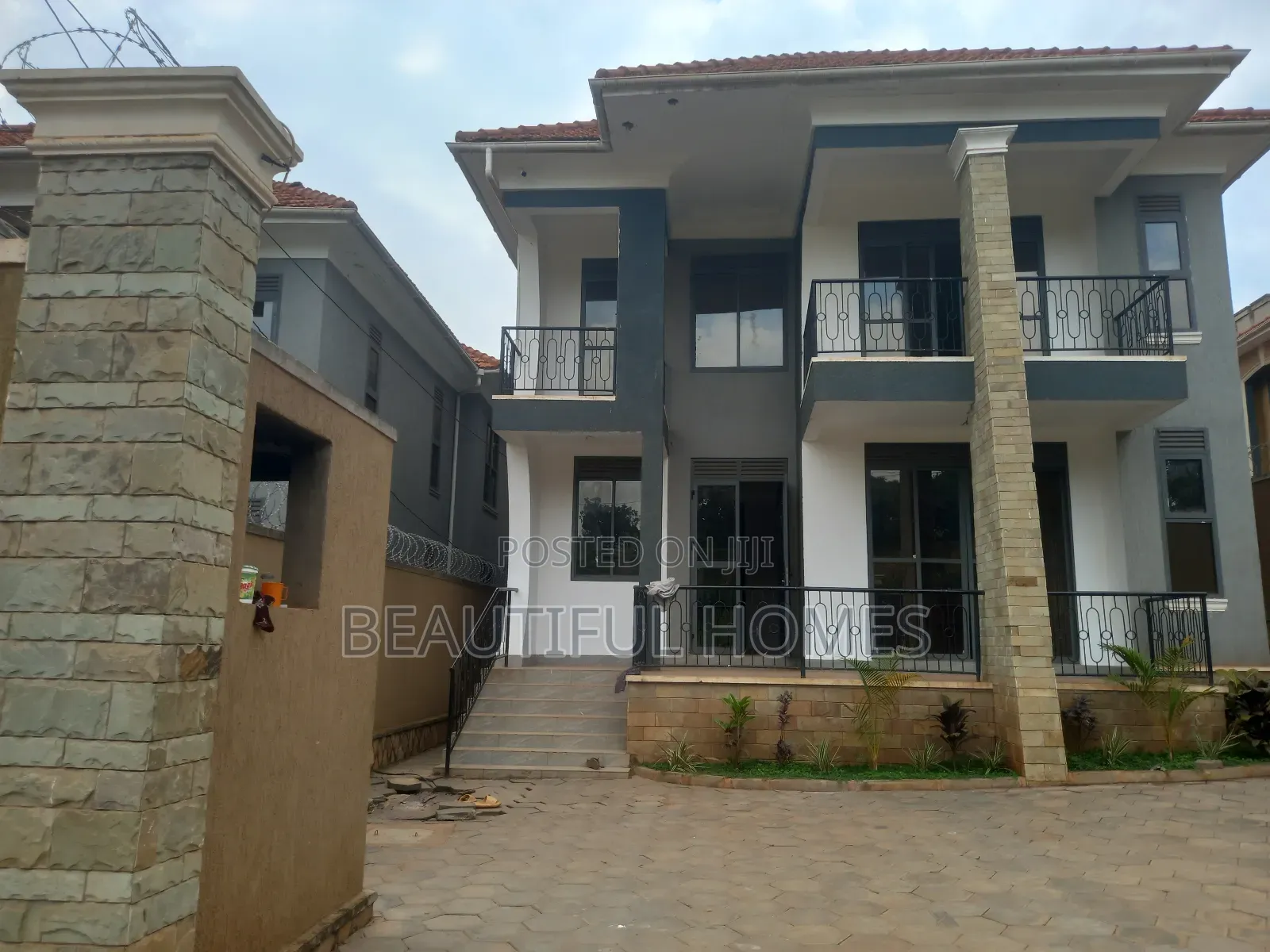 Furnished 4bdrm House in Kira Town, Central Division for sale