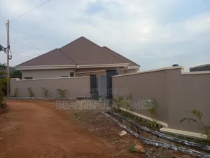 Furnished 4bdrm Bungalow in Kira for sale