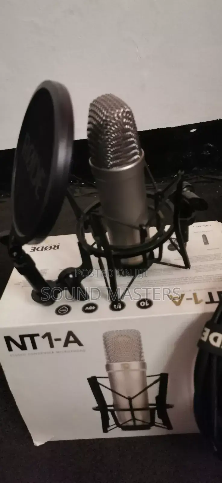 Rode Nt1a Studio Condenser Microphone