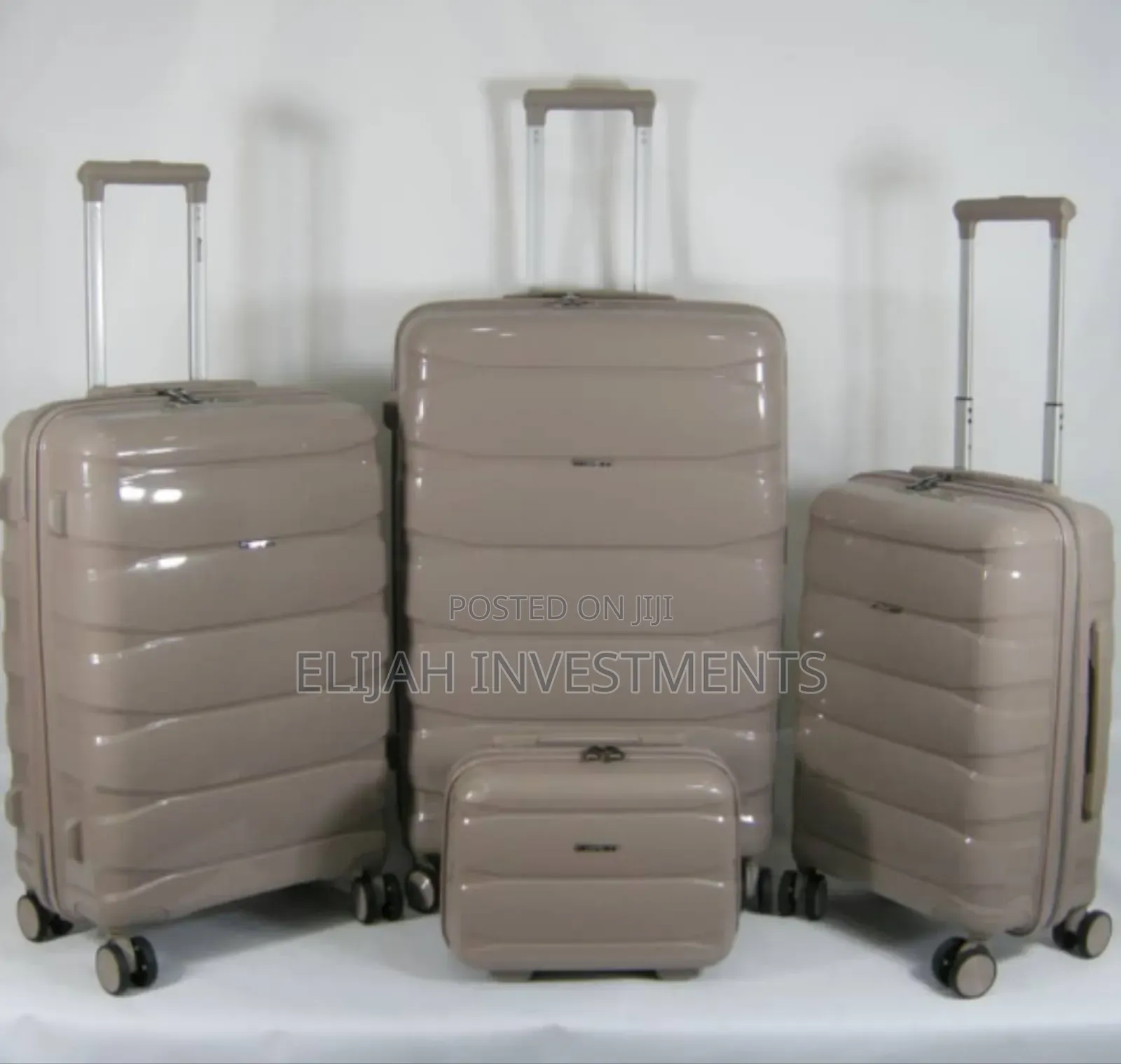 Unisex Compressible Travel Luggage Set