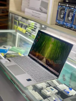 Laptop HP Envy 13 16GB Intel Core I5 SSHD (Hybrid) 512GB