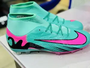 Football Shoes (Cr7)