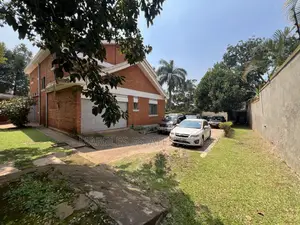 7bdrm House in Naguru, Central Division for sale