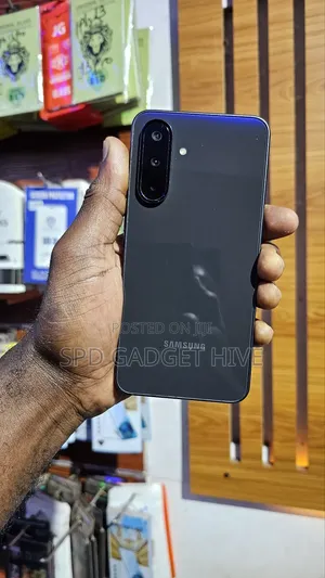 Samsung Galaxy A36 128 GB Black