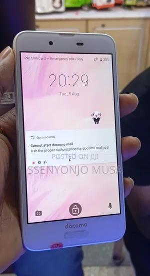Sharp Aquos Sense SHV40 32 GB Black