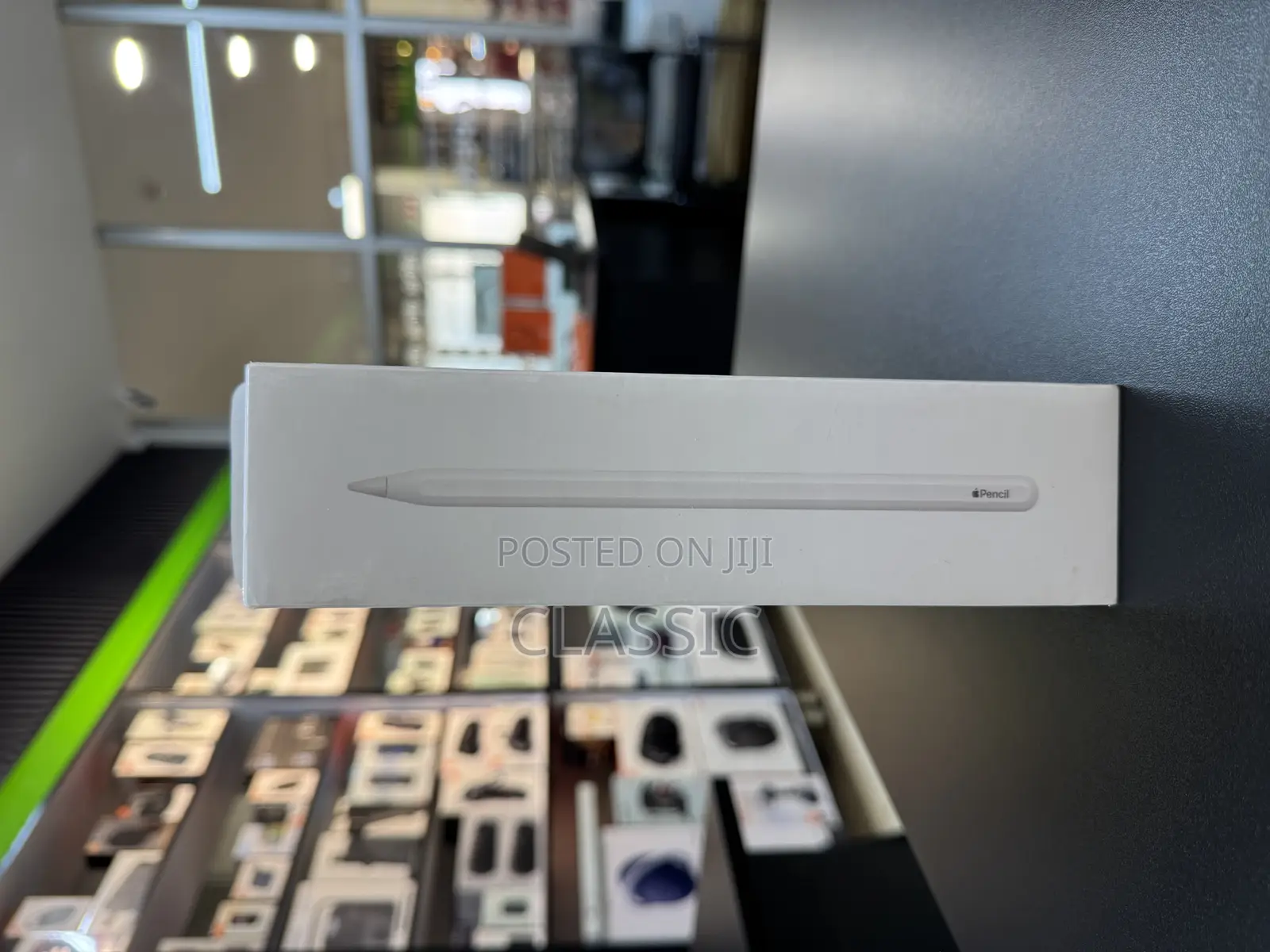 Ipencil White